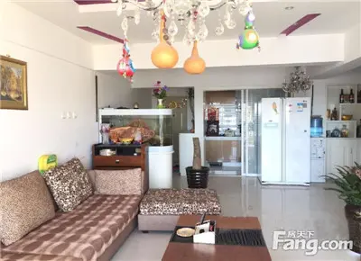 光辉城市