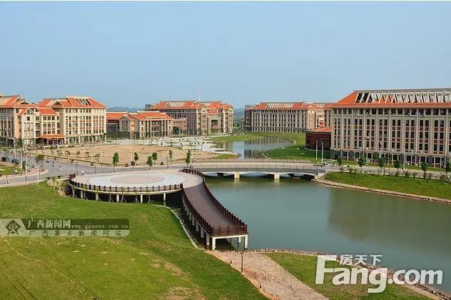 如今的钦州学院(北部湾大学城)被评为aaa级旅游景区 钦州站