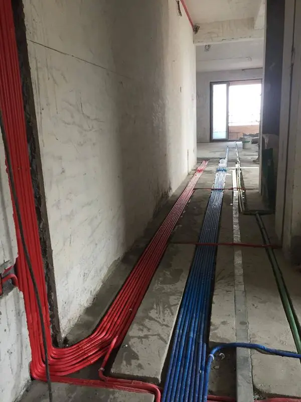 500块一天老电工说,新房装修要这样选电线,这是专业的标准_房产资讯_